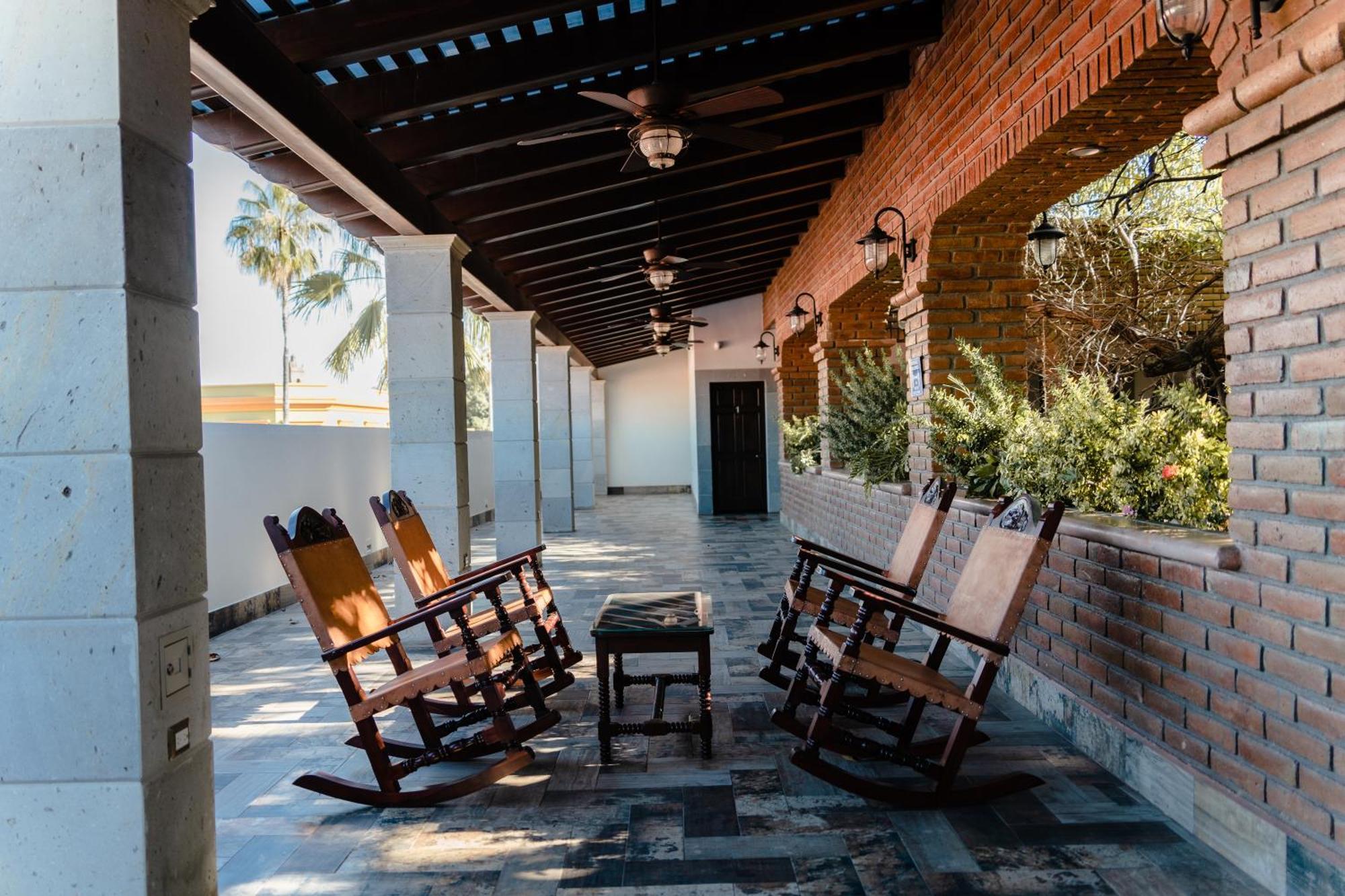 Punto Madero Hotel & Plaza Mocorito Екстериор снимка