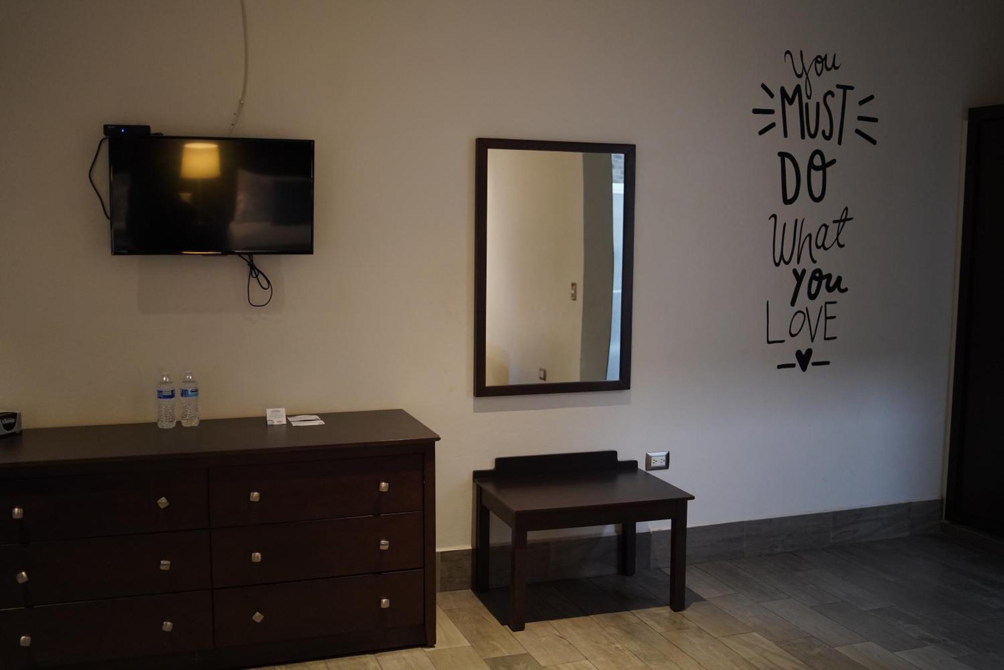 Punto Madero Hotel & Plaza Mocorito Екстериор снимка