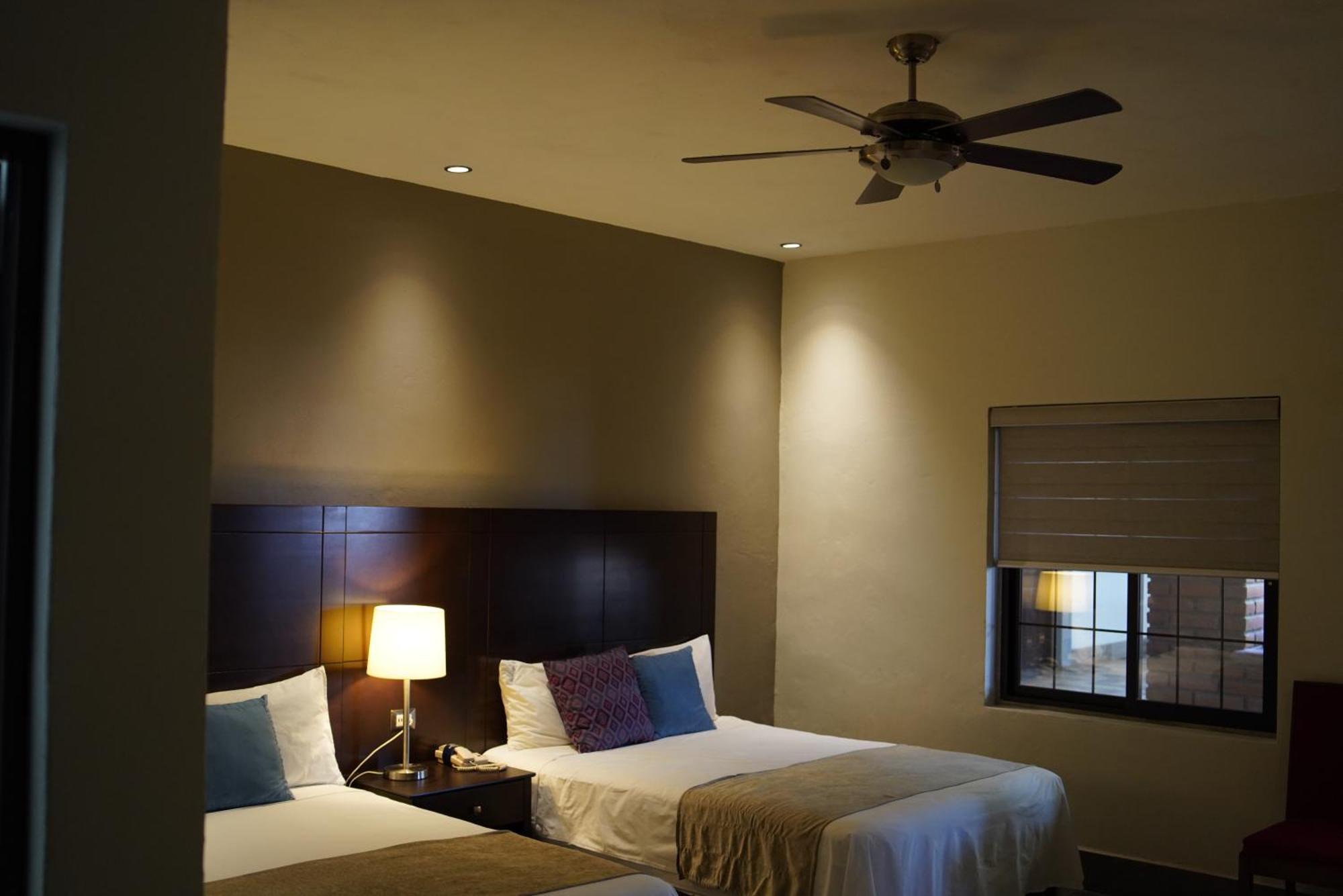 Punto Madero Hotel & Plaza Mocorito Екстериор снимка